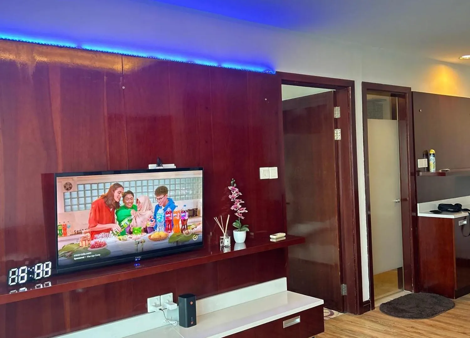 Mj Rich Hauzz Suites Kota Kinabalu
